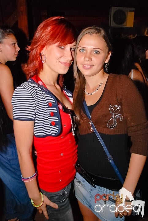 Retro & Classic House Party,