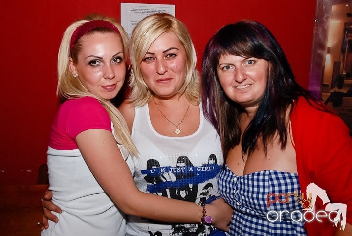 Retro & Classic House Party,