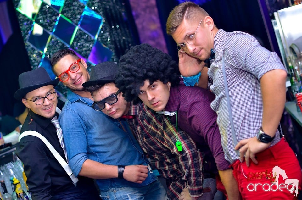 Retro Night Fever în Club The One,