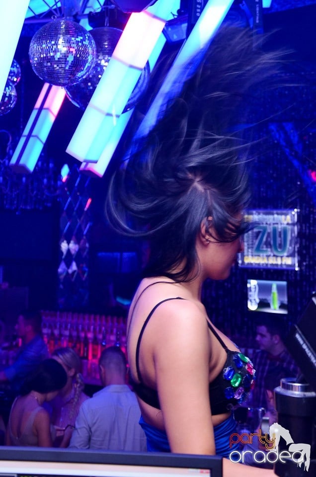 Retro Night Fever în Club The One,