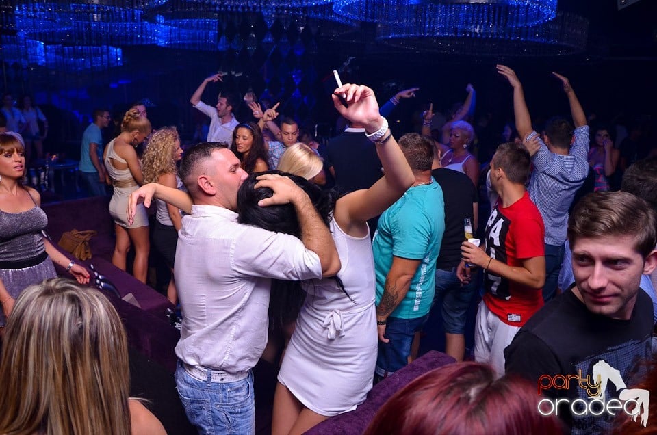 Retro Night Fever în Club The One,