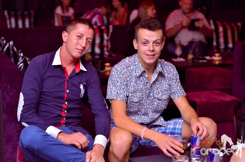 Retro Night Fever în Club The One,