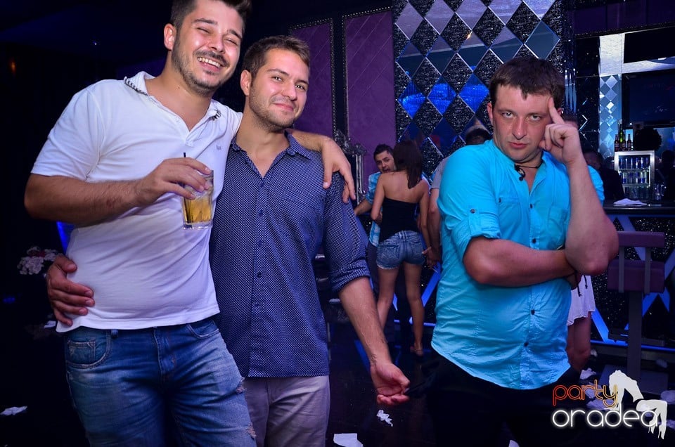 Retro Night Fever în Club The One,