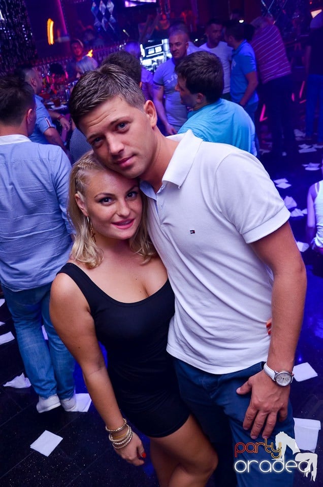 Retro Night Fever în Club The One,