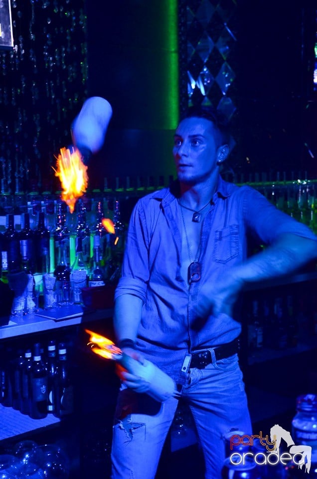 Retro Night Fever în Club The One,