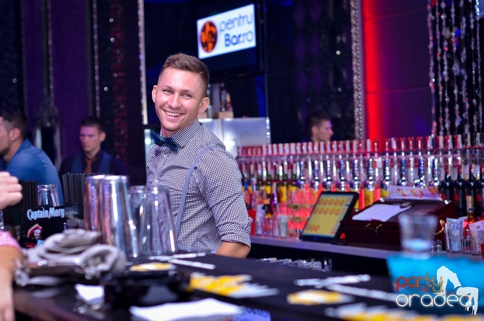 Retro Night Fever în Club The One,