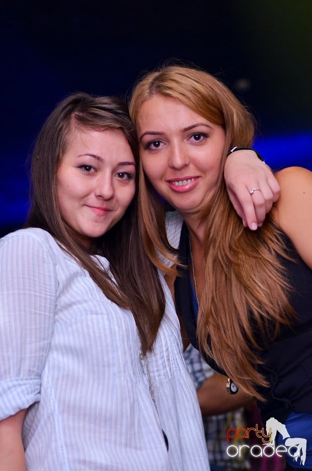 Retro Night Fever în Club The One,