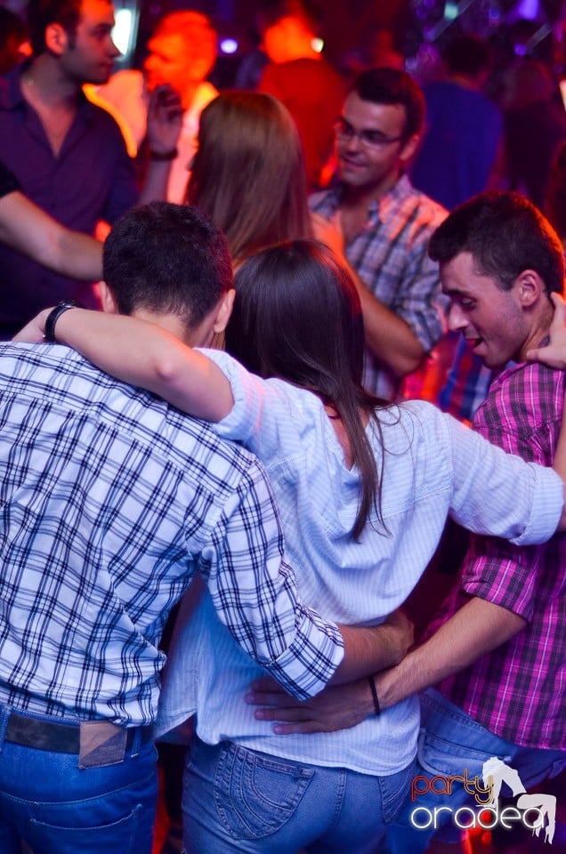 Retro Night Fever în Club The One,
