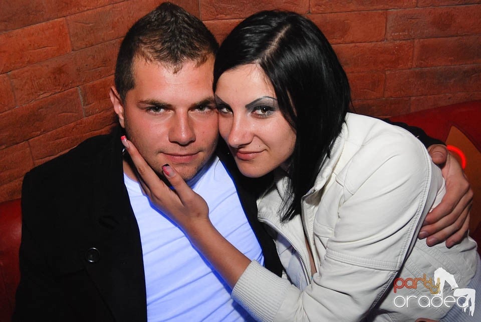 Retro Party în Club Escape, 