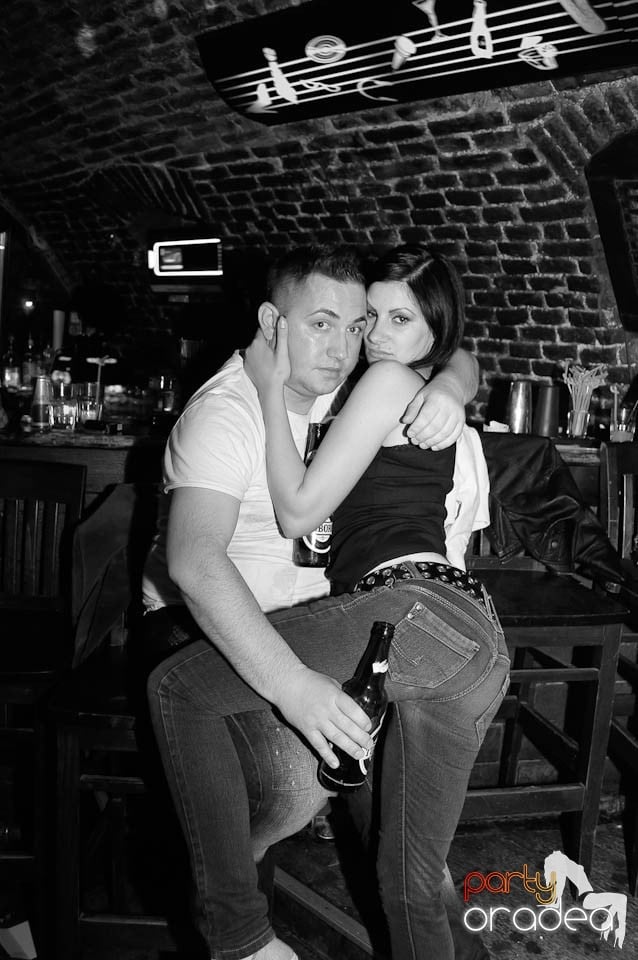 Retro Party în Club Escape, 