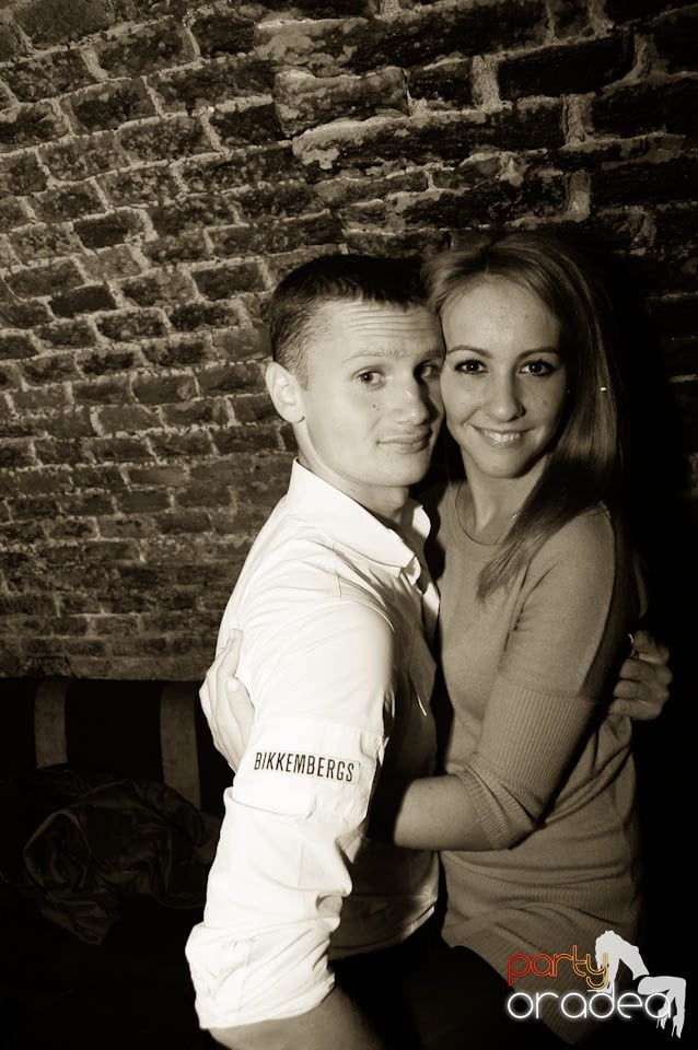 Retro Party în Club Escape, 