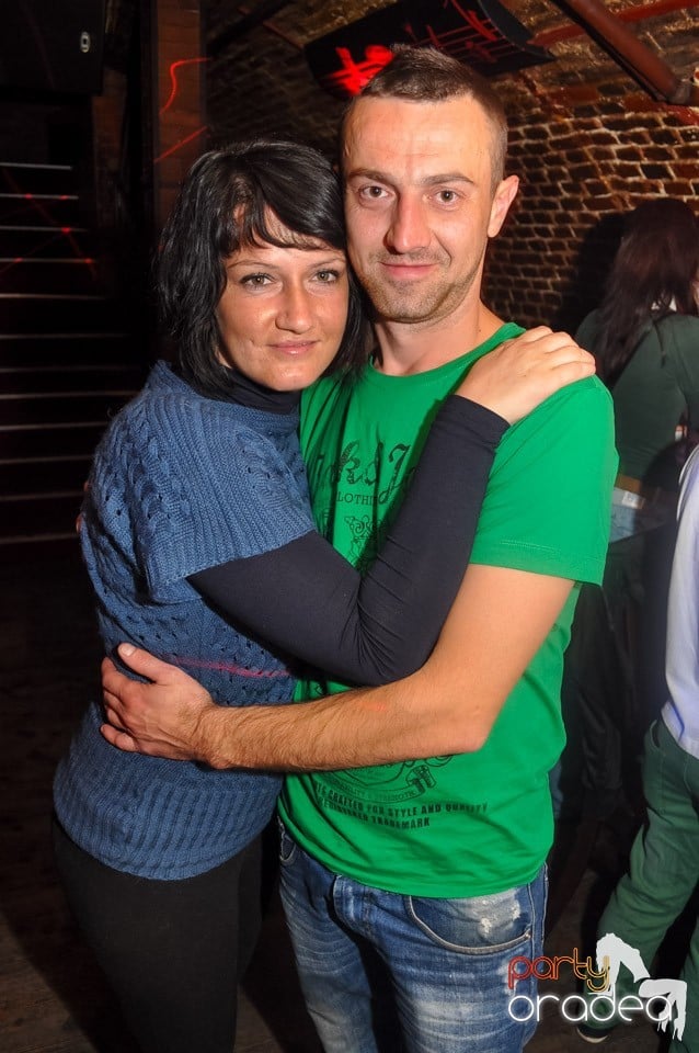 Retro Party în Club Escape, 