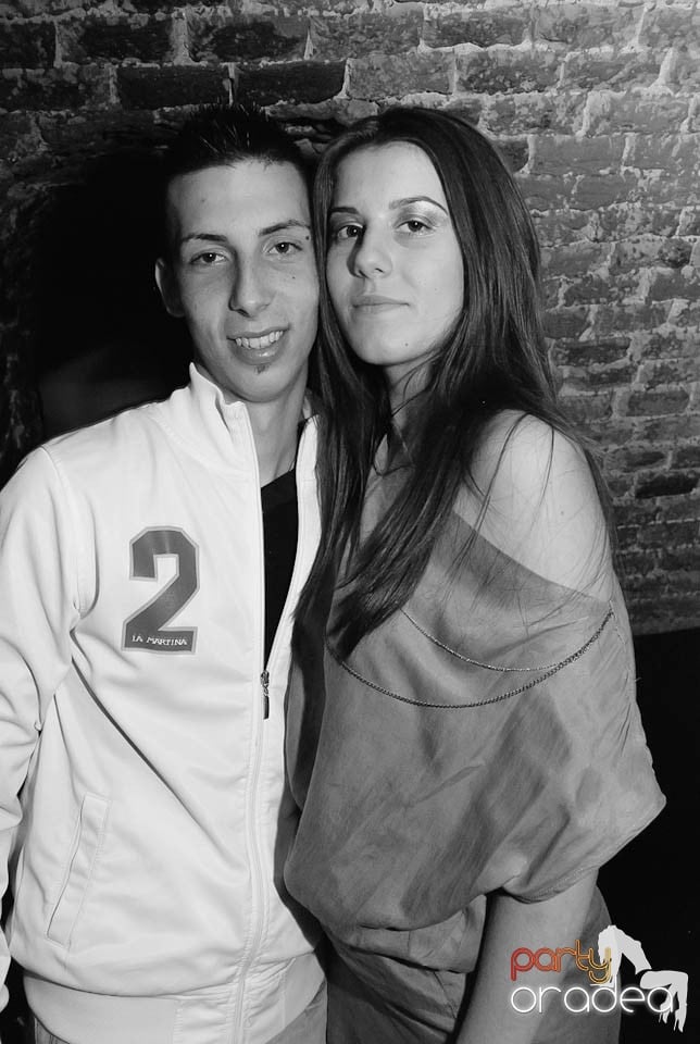 Retro Party în Club Escape, 