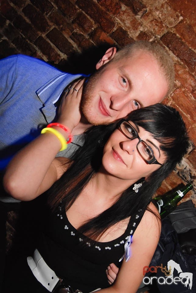 Retro Party în Club Escape, 