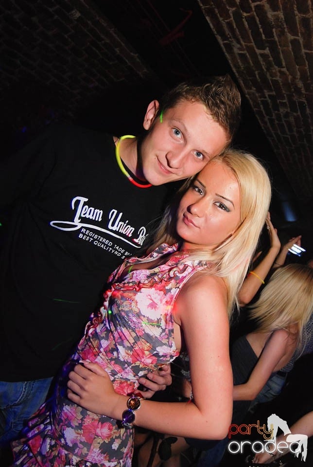 Retro Party în Club Escape, 