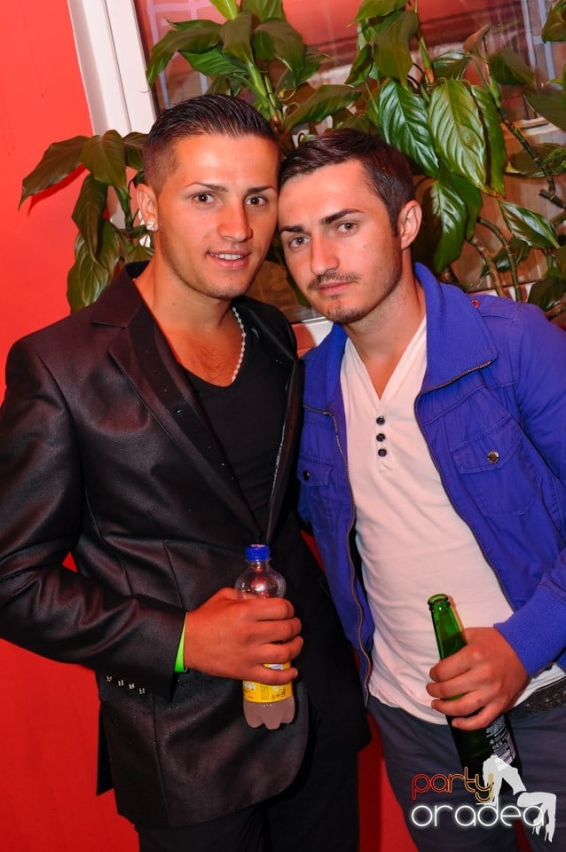 Retro Party în Disco Faház,