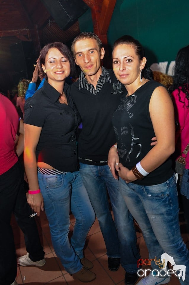 Retro Party în Disco Faház,