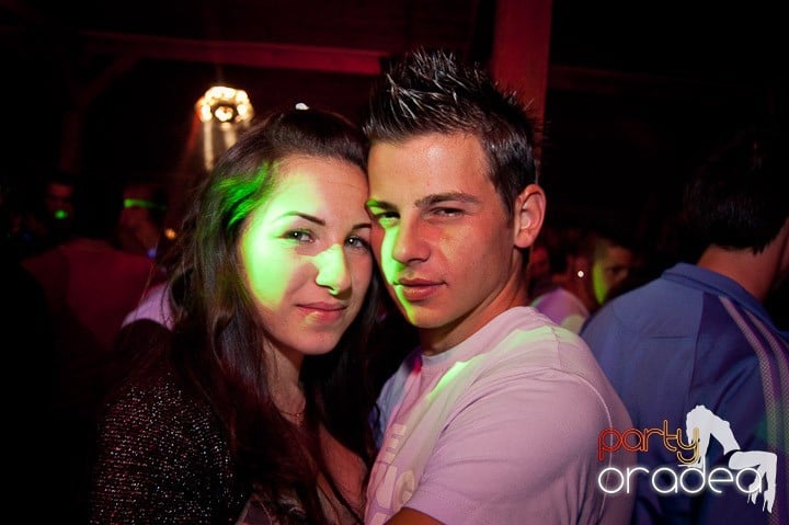 Retro Party în Disco Faház,