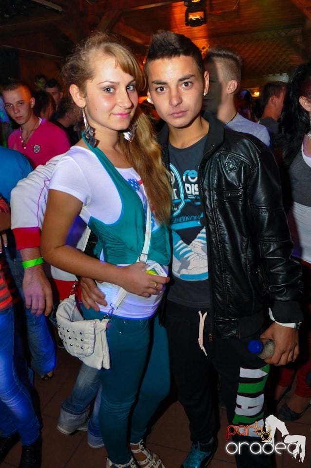 Retro Party în Disco Faház,