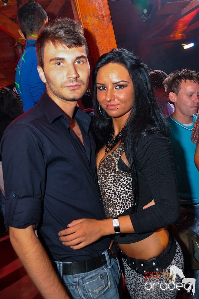 Retro Party în Disco Faház,
