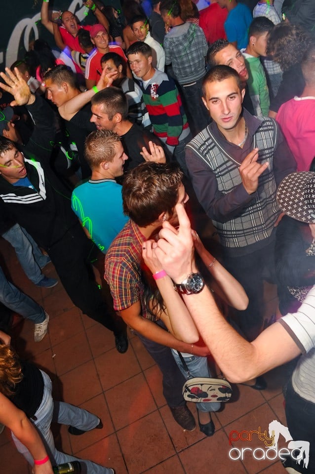 Retro Party în Disco Faház,