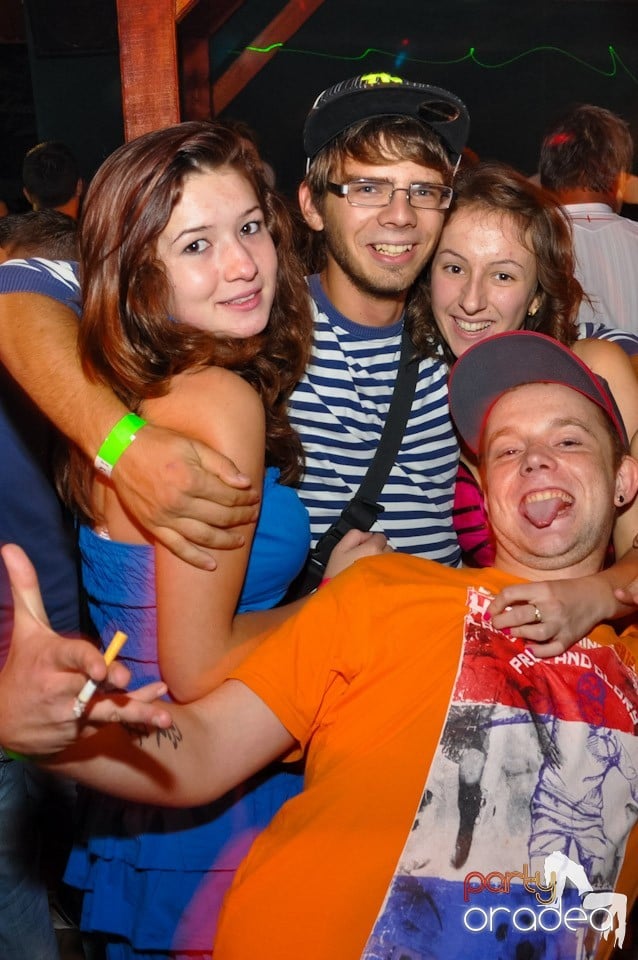 Retro Party în Disco Faház,