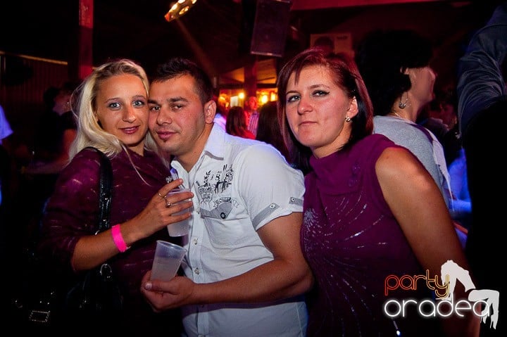 Retro Party în Disco Faház,