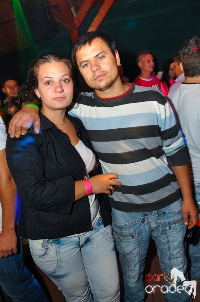 Retro Party în Disco Faház,
