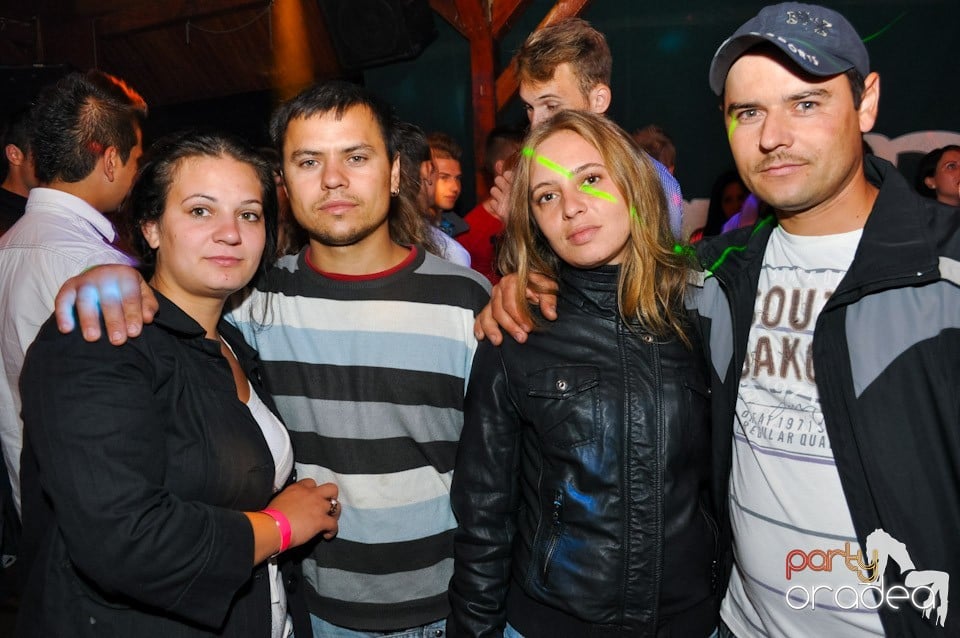 Retro Party în Disco Faház,