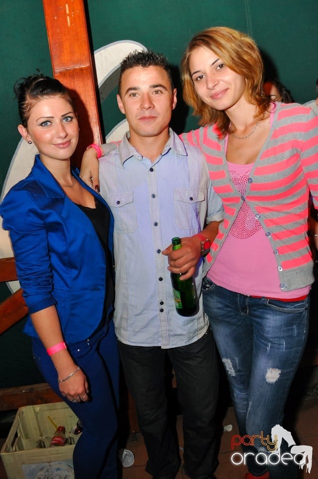 Retro Party în Disco Faház,
