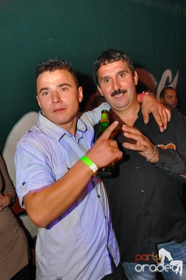 Retro Party în Disco Faház,