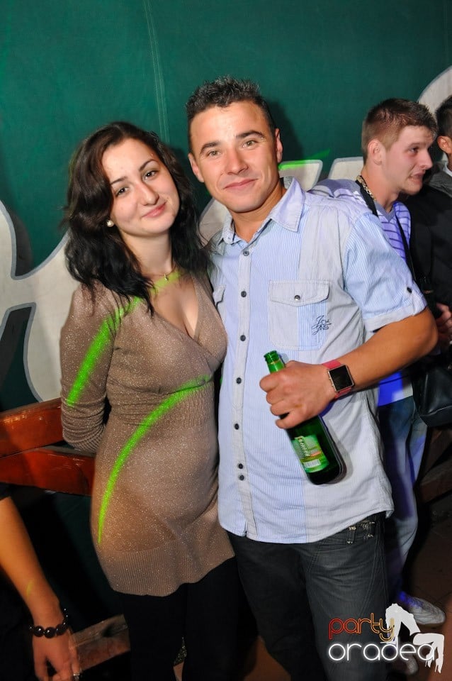 Retro Party în Disco Faház,