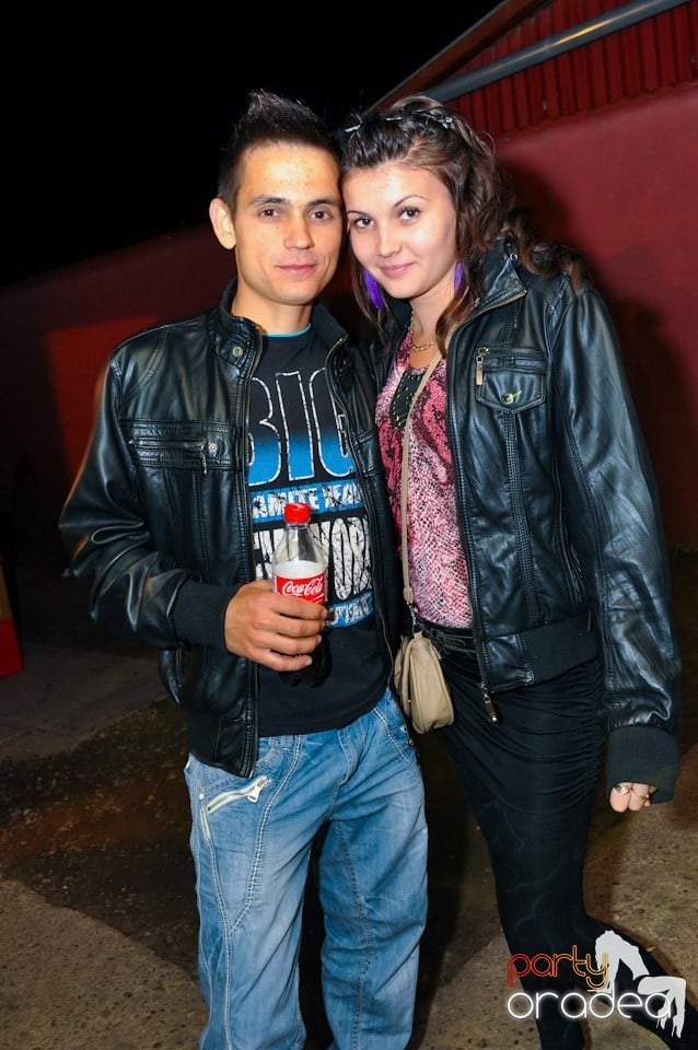 Retro Party în Disco Faház,