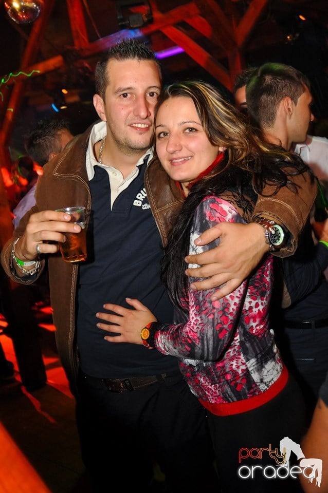Retro Party în Disco Faház,