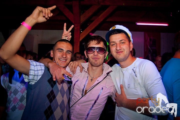 Retro Party în Disco Faház,