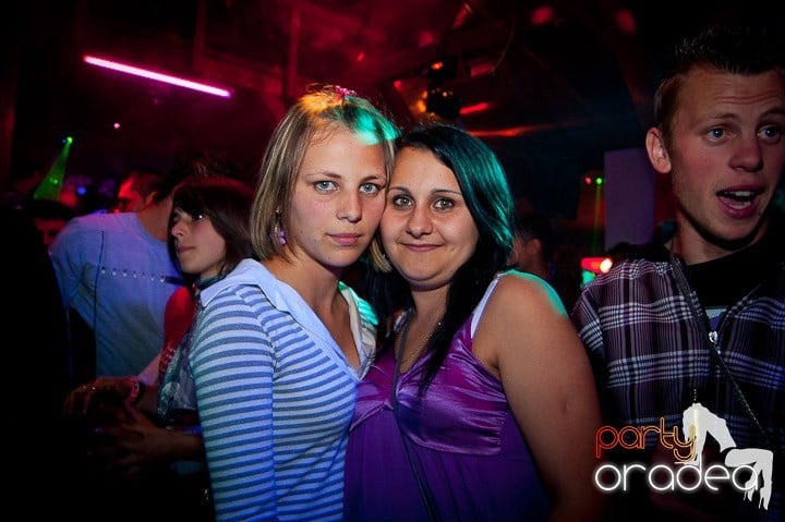 Retro Party în Disco Faház,