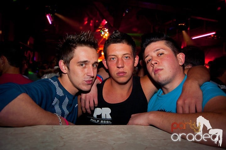 Retro Party în Disco Faház,