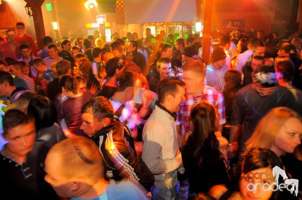 Retro Party în Disco Faház, 