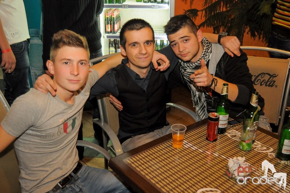 Retro Party în Disco Faház, 