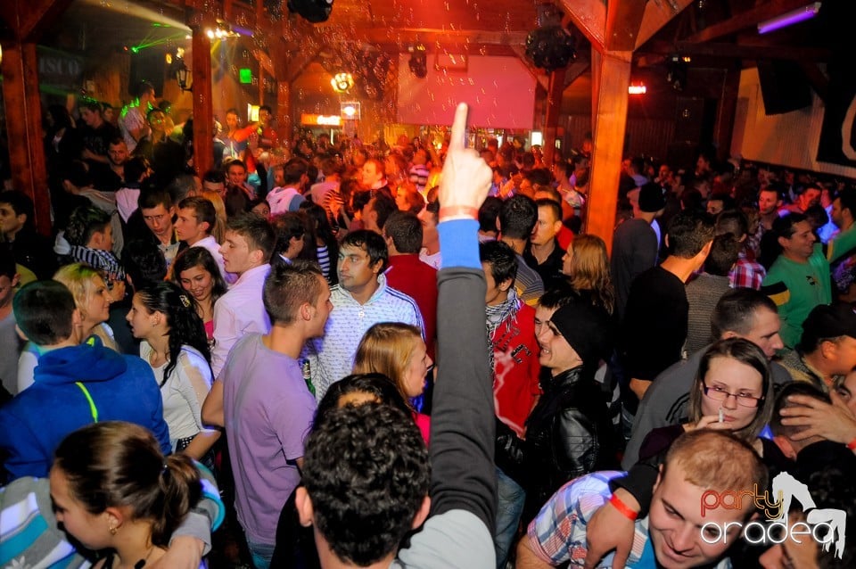 Retro Party în Disco Faház, 