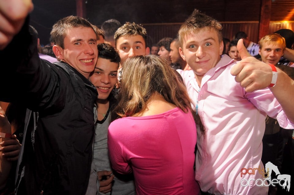 Retro Party în Disco Faház, 