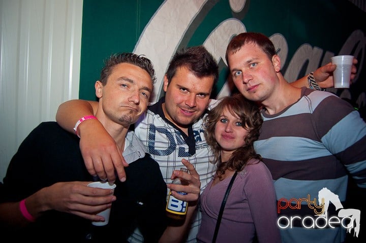 Retro Party în Disco Faház,