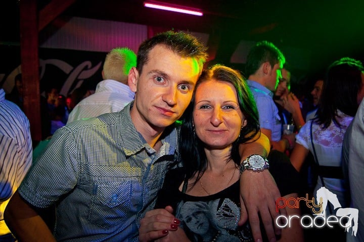 Retro Party în Disco Faház,