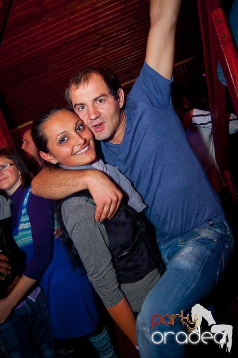 Retro Party în Disco Faház,