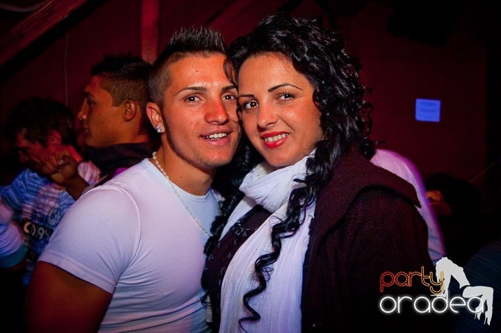 Retro Party în Disco Faház,