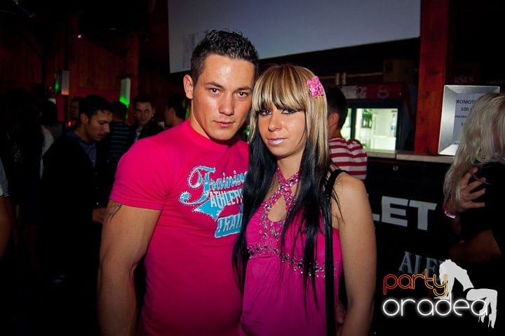 Retro Party în Disco Faház,
