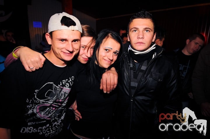 Retro Party în Disco Faház,