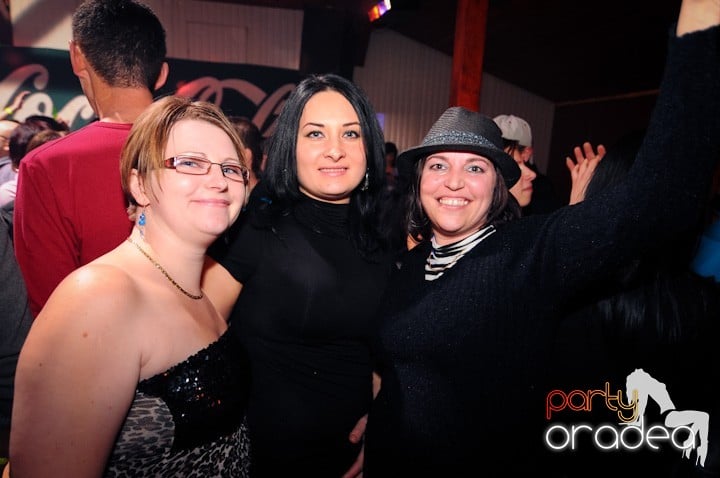 Retro Party în Disco Faház,