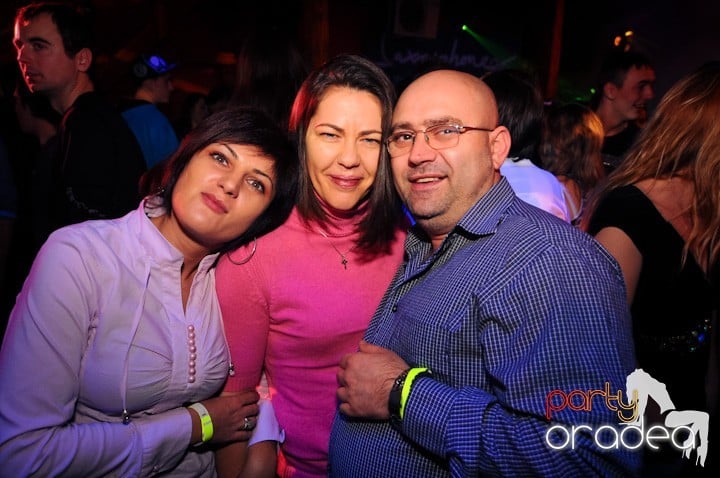 Retro Party în Disco Faház,