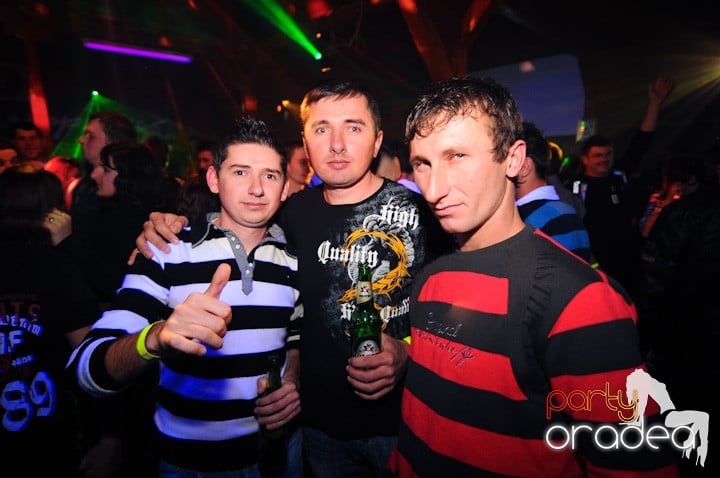 Retro Party în Disco Faház,